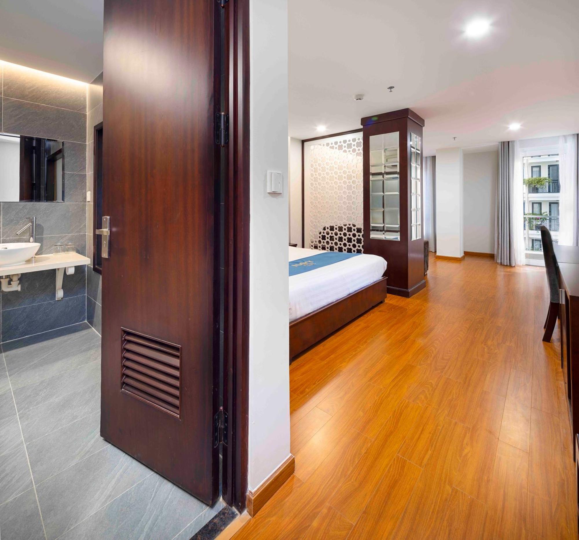 Navy Hotel Nha Trang Kültér fotó